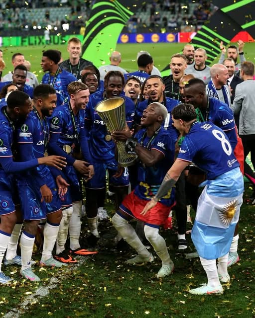 Chelsea players' weekly wages