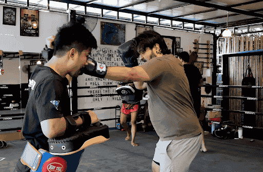 มวยไทยปรับตัวเข้ากับกติกาส�...